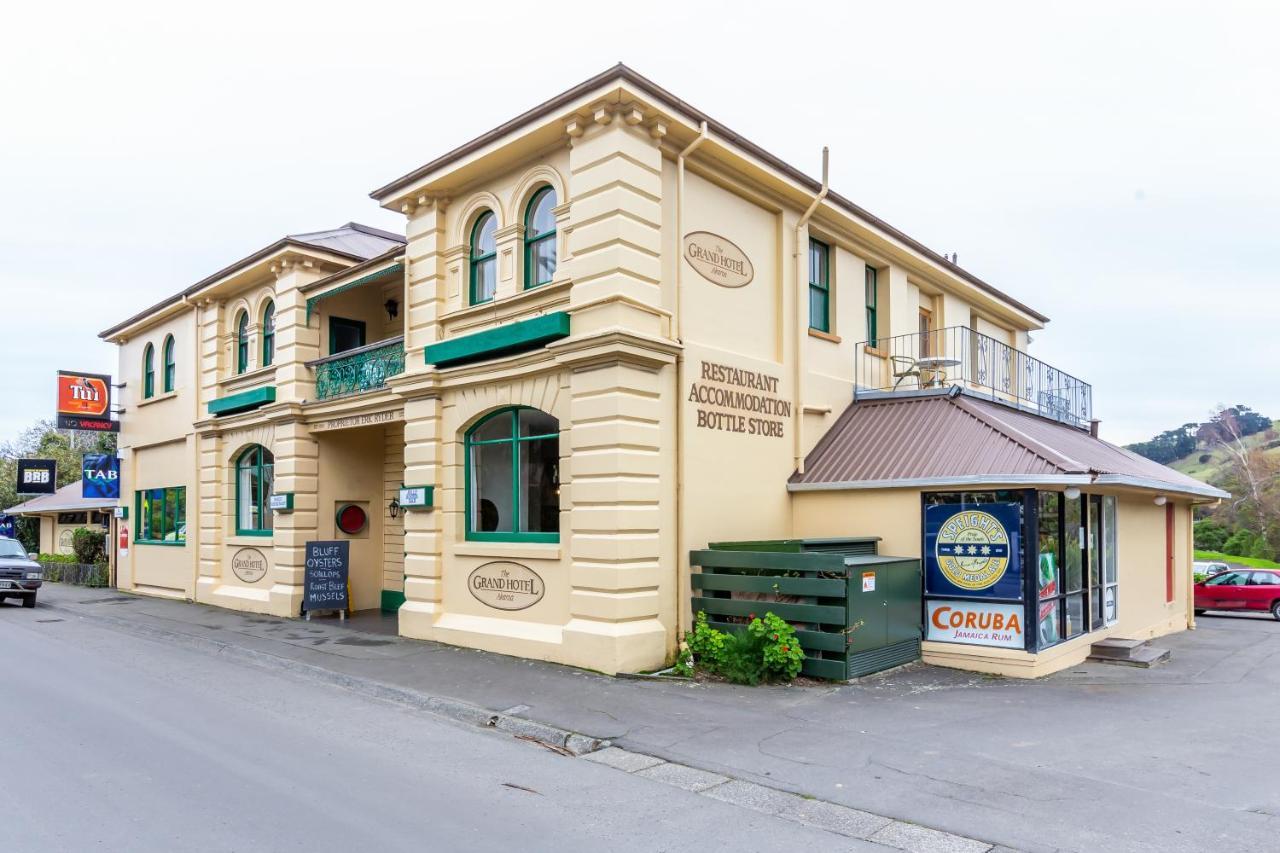 The Grand Hotel & Bar - Акароа Экстерьер фото